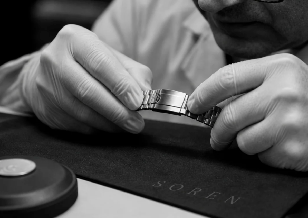 Removing links from a steel watch bracelet at home with a link removal tool