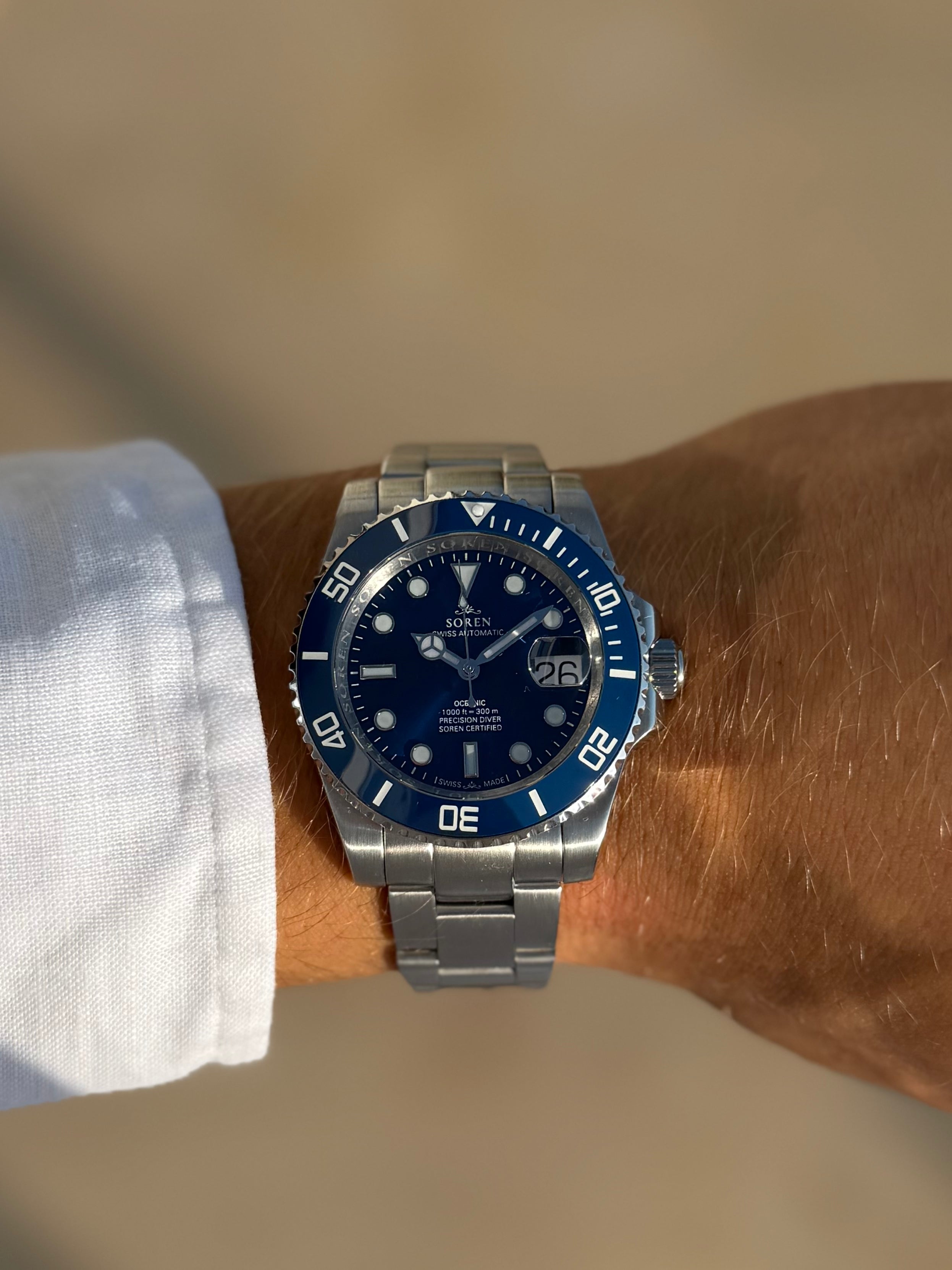 SOREN Oceanic all blue Swiss Made automatic dive watch on Oyster bracelet